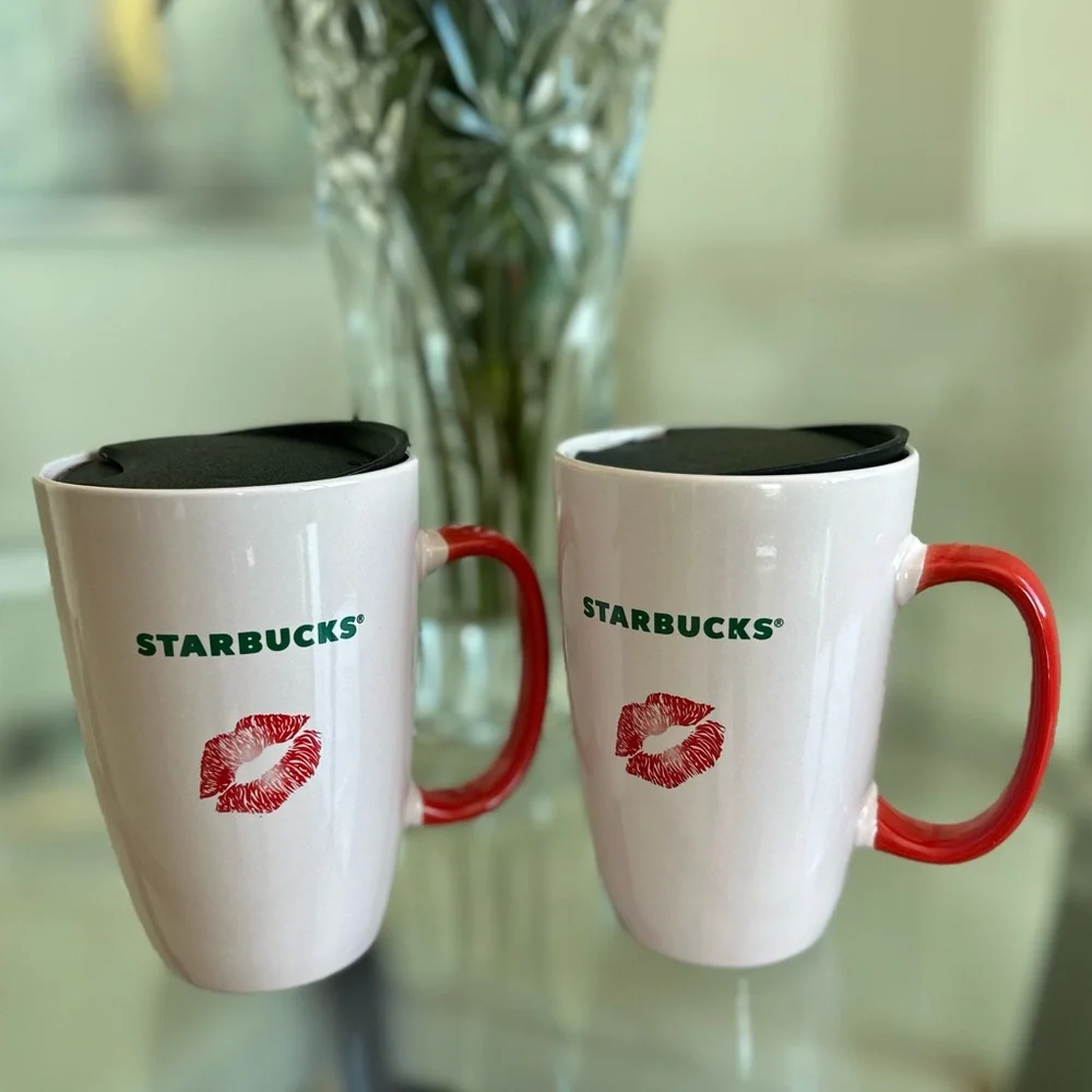 Starbucks Valentines Red-Lips Mugs With Lids (2 Pieces)